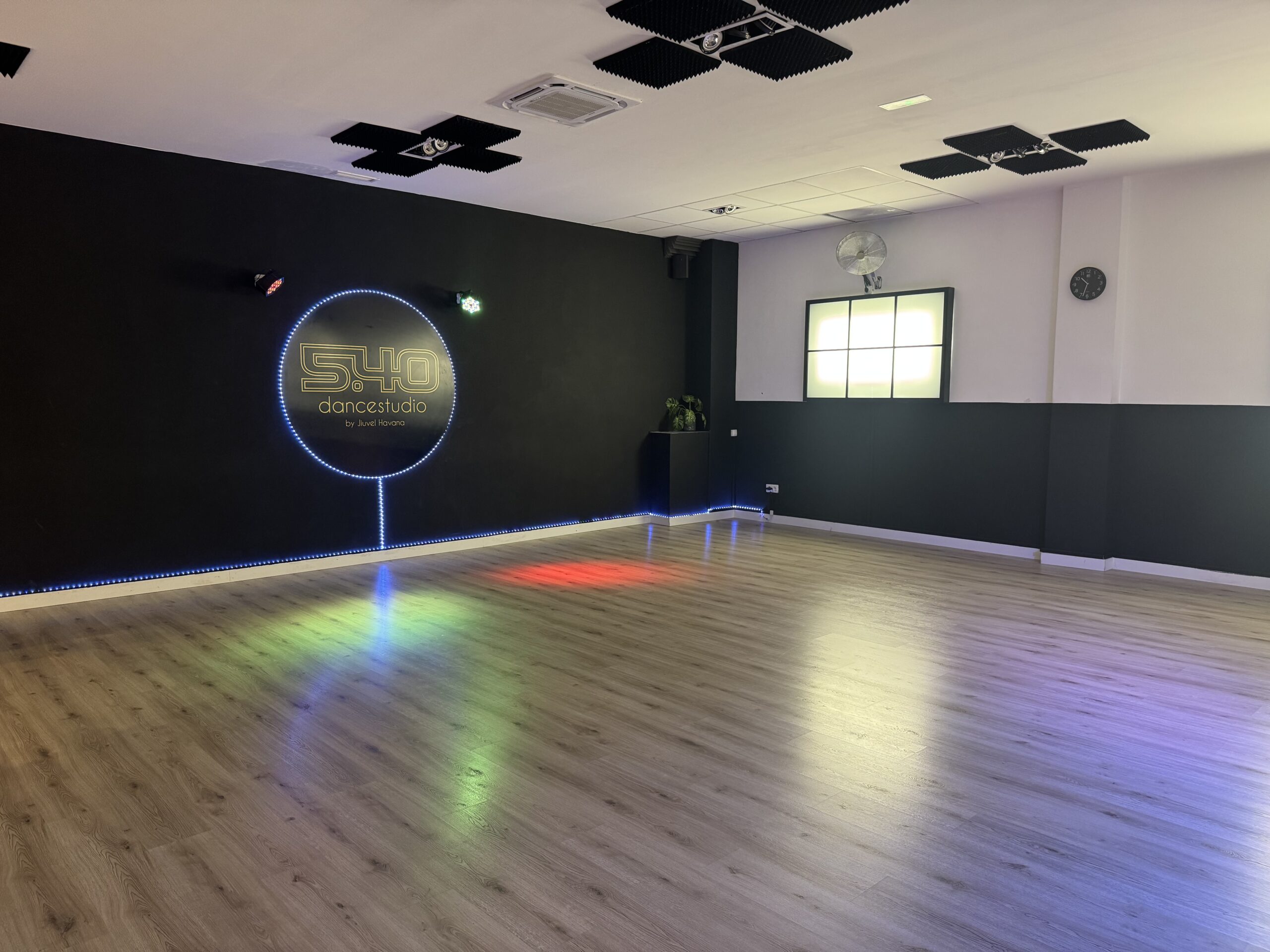 ¡540 Dance Studio estrena nueva web llena de ritmo y color!
